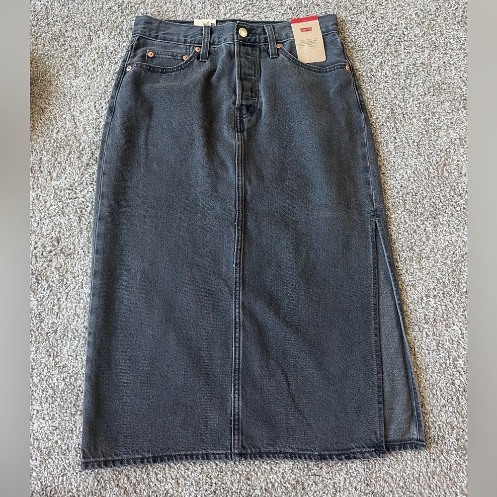 Levi's Black Midi Skirt